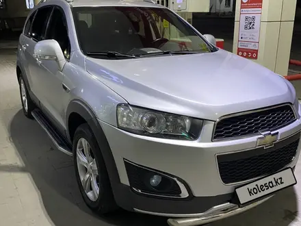 Chevrolet Captiva 2013 года за 7 500 000 тг. в Алматы – фото 16