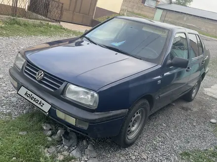 Volkswagen Vento 1995 года за 1 000 000 тг. в Шымкент – фото 3