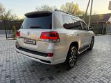 Toyota Land Cruiser 2018 годаүшін36 000 000 тг. в Тараз