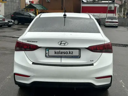 Hyundai Accent 2019 года за 7 000 000 тг. в Шымкент – фото 6