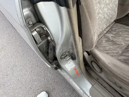Subaru Legacy 1998 года за 1 900 000 тг. в Алматы – фото 9