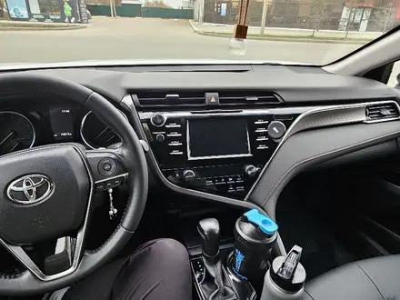 Toyota Camry 2021 года за 14 600 000 тг. в Кокшетау – фото 6