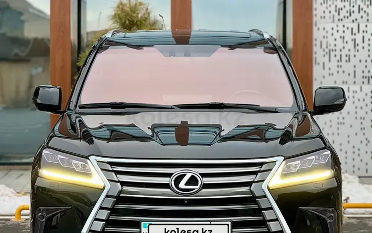 Lexus LX 570 2018 года за 43 000 000 тг. в Шымкент