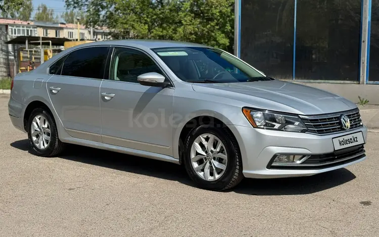 Volkswagen Passat 2016 года за 5 500 000 тг. в Алматы