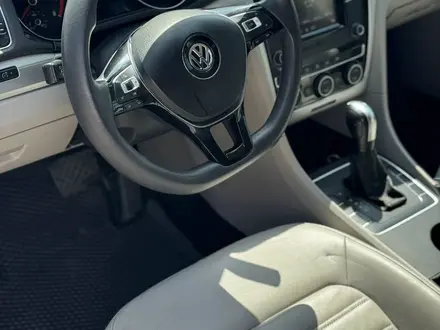 Volkswagen Passat 2016 года за 5 500 000 тг. в Алматы – фото 8