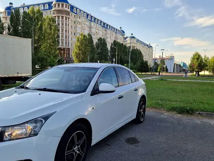 Chevrolet Cruze 2011 года за 3 200 000 тг. в Астана – фото 3