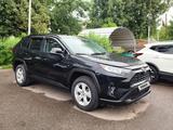 Toyota RAV4 2020 года за 13 900 000 тг. в Алматы – фото 2