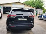 Toyota RAV4 2020 года за 13 900 000 тг. в Алматы – фото 5