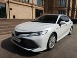 Toyota Camry 2018 года за 12 250 000 тг. в Шымкент