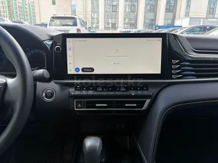 Toyota Camry Luxe 2024 года за 20 300 000 тг. в Астана – фото 15