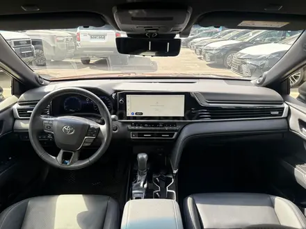 Toyota Camry Luxe 2024 года за 20 300 000 тг. в Астана – фото 8