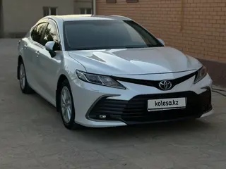 Toyota Camry, 2021