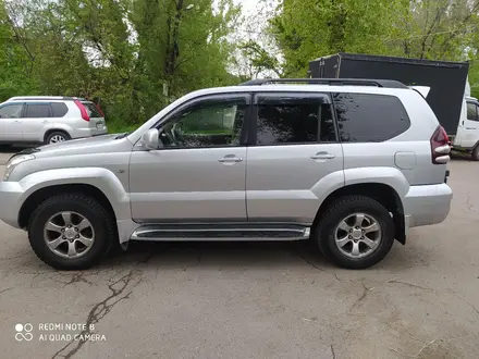 Toyota Land Cruiser Prado 2005 года за 10 800 000 тг. в Алматы – фото 3