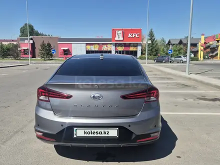 Hyundai Elantra 2019 года за 6 900 000 тг. в Павлодар – фото 3