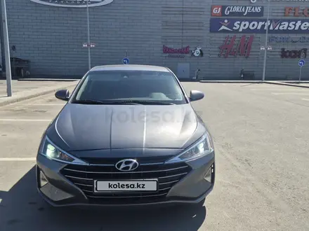 Hyundai Elantra 2019 года за 6 900 000 тг. в Павлодар – фото 2