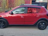 Renault Sandero Stepway 2015 года за 4 400 000 тг. в Астана – фото 2