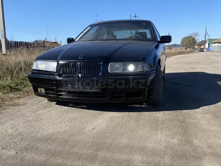 BMW 318 1991 года за 800 000 тг. в Кокшетау – фото 3