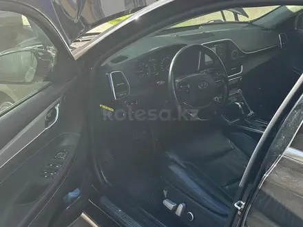 Hyundai Grandeur 2016 года за 11 000 000 тг. в Алматы – фото 7
