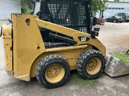 Caterpillar  216B 2012 года за 12 000 000 тг. в Алматы – фото 2