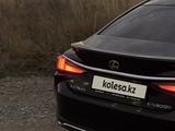 Lexus ES 300h 2018 года за 20 000 000 тг. в Актобе – фото 4