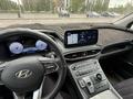 Hyundai Santa Fe 2023 годаүшін15 500 000 тг. в Караганда – фото 16