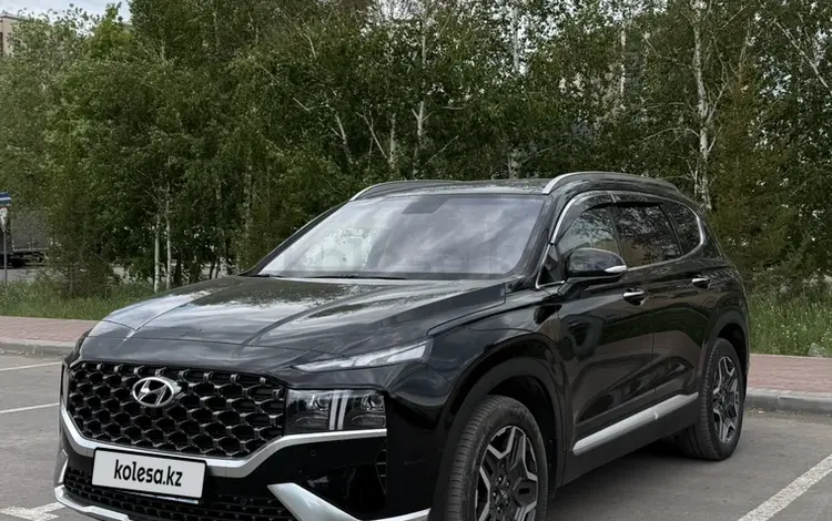 Hyundai Santa Fe 2023 годаүшін15 500 000 тг. в Караганда