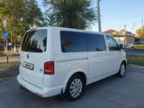 Volkswagen Multivan 2013 года за 17 000 000 тг. в Шымкент – фото 2