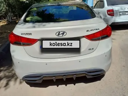 Hyundai Elantra 2013 года за 5 000 000 тг. в Шымкент – фото 3