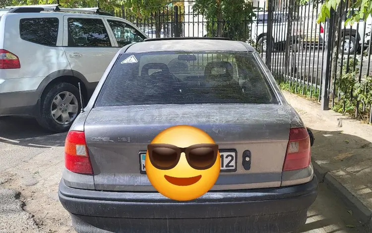 Opel Astra 1994 годаfor650 000 тг. в Актау