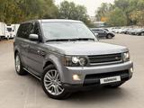 Land Rover Range Rover Sport 2011 годаүшін9 500 000 тг. в Алматы