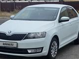 Skoda Rapid 2017 годаfor7 200 000 тг. в Алматы