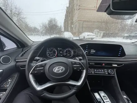 Hyundai Sonata 2022 года за 15 400 000 тг. в Петропавловск – фото 13