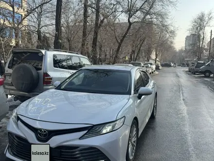 Toyota Camry 2018 годаүшін12 500 000 тг. в Алматы