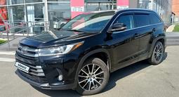 Toyota Highlander 2019 года за 22 475 000 тг. в Усть-Каменогорск