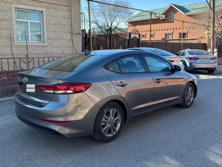 Hyundai Elantra 2018 года за 5 300 000 тг. в Кызылорда – фото 12