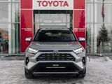 Toyota RAV4 Luxe+ 2025 годаүшін22 990 000 тг. в Астана – фото 2