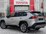 Toyota RAV4 Luxe+ 2025 годаүшін22 990 000 тг. в Астана – фото 3