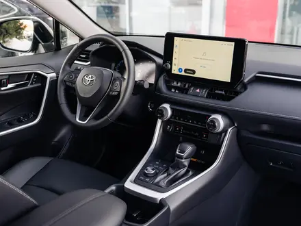 Toyota RAV4 Luxe+ 2025 года за 22 990 000 тг. в Астана – фото 6