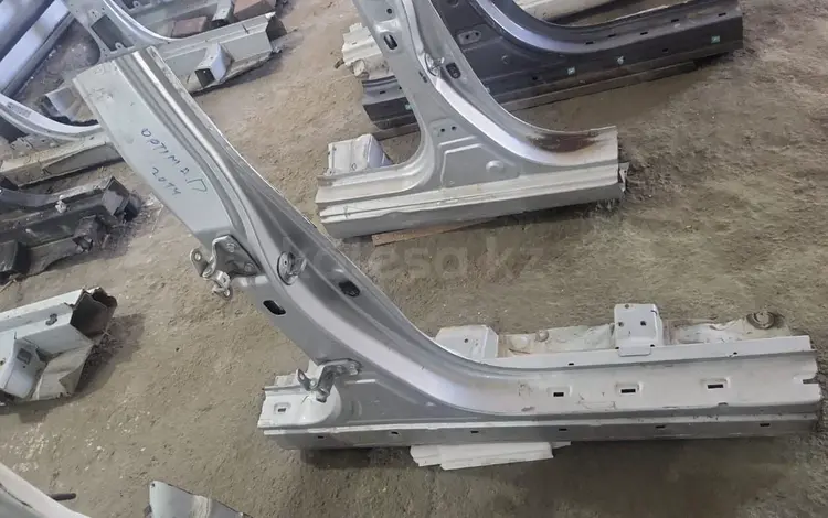 Kia Optima 2014 год правый порог за 1 000 тг. в Алматы