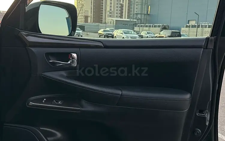 Lexus LX 570 2013 годаүшін25 000 000 тг. в Шымкент