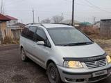 Volkswagen Sharan 2001 годаүшін2 700 000 тг. в Астана – фото 2