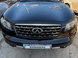 Infiniti FX35