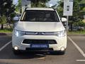 Mitsubishi Outlander 2012 года за 5 790 000 тг. в Павлодар – фото 2