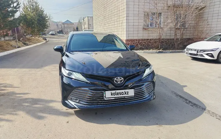 Toyota Camry 2019 года за 13 500 000 тг. в Кокшетау