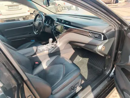 Toyota Camry 2019 года за 13 500 000 тг. в Кокшетау – фото 10
