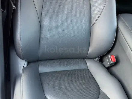 Toyota Camry 2021 года за 14 800 000 тг. в Алматы – фото 14