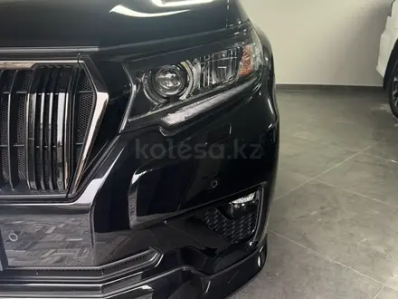 Toyota Land Cruiser Prado 2022 года за 41 000 000 тг. в Шымкент – фото 2