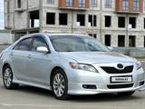 Toyota Camry 2007 годаүшін5 800 000 тг. в Актобе – фото 2