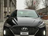 Hyundai Sonata 2018 годаfor6 600 000 тг. в Актобе – фото 2