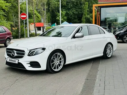 Mercedes-Benz E 220 2018 года за 22 000 000 тг. в Алматы – фото 12